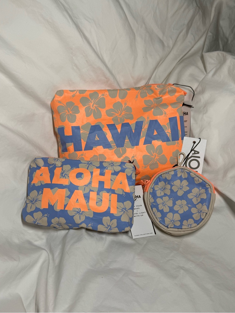 NEW Maui Exclusive 3pc Set: Mini & Small Pouch + Cutie NWT Aloha Collection - Picture 1 of 10